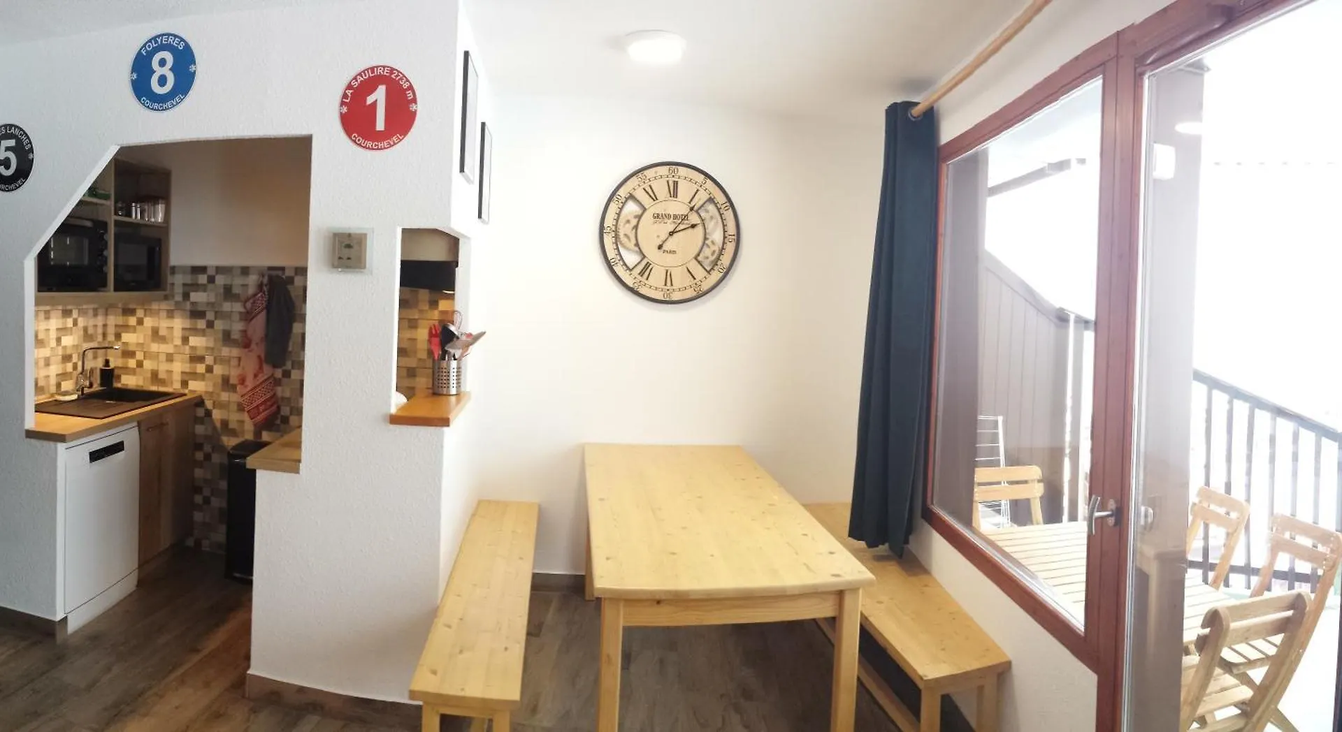 Apartment Superbe Appartement En Residence Skis Aux Pieds Courchevel France