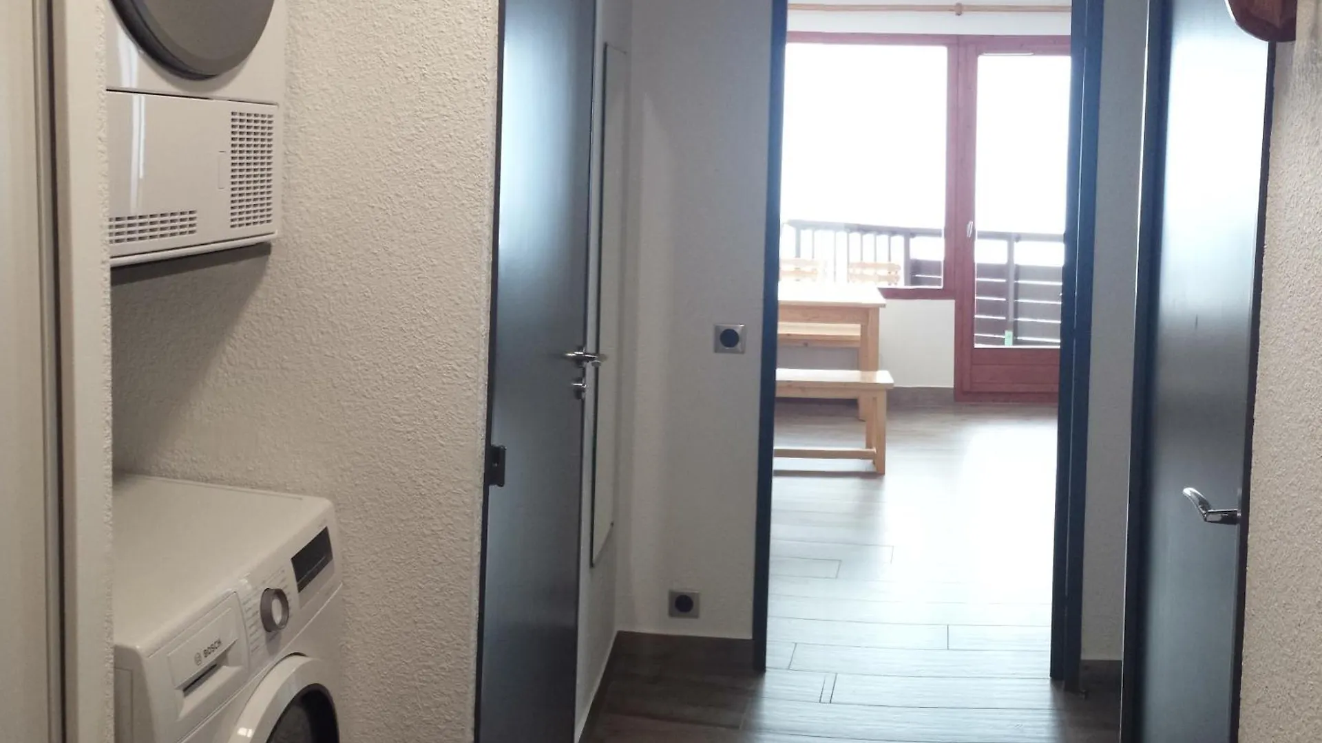 Superbe Appartement En Residence Skis Aux Pieds Courchevel